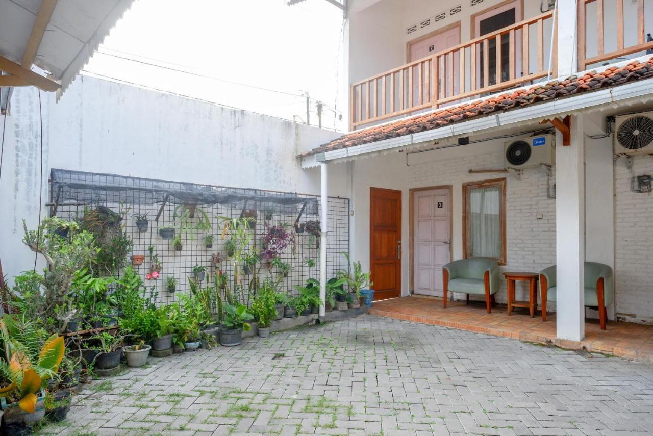 Reddoorz Syariah Near Plengkung Gading 2 Ξενοδοχείο Γιογκιακάρτα Εξωτερικό φωτογραφία
